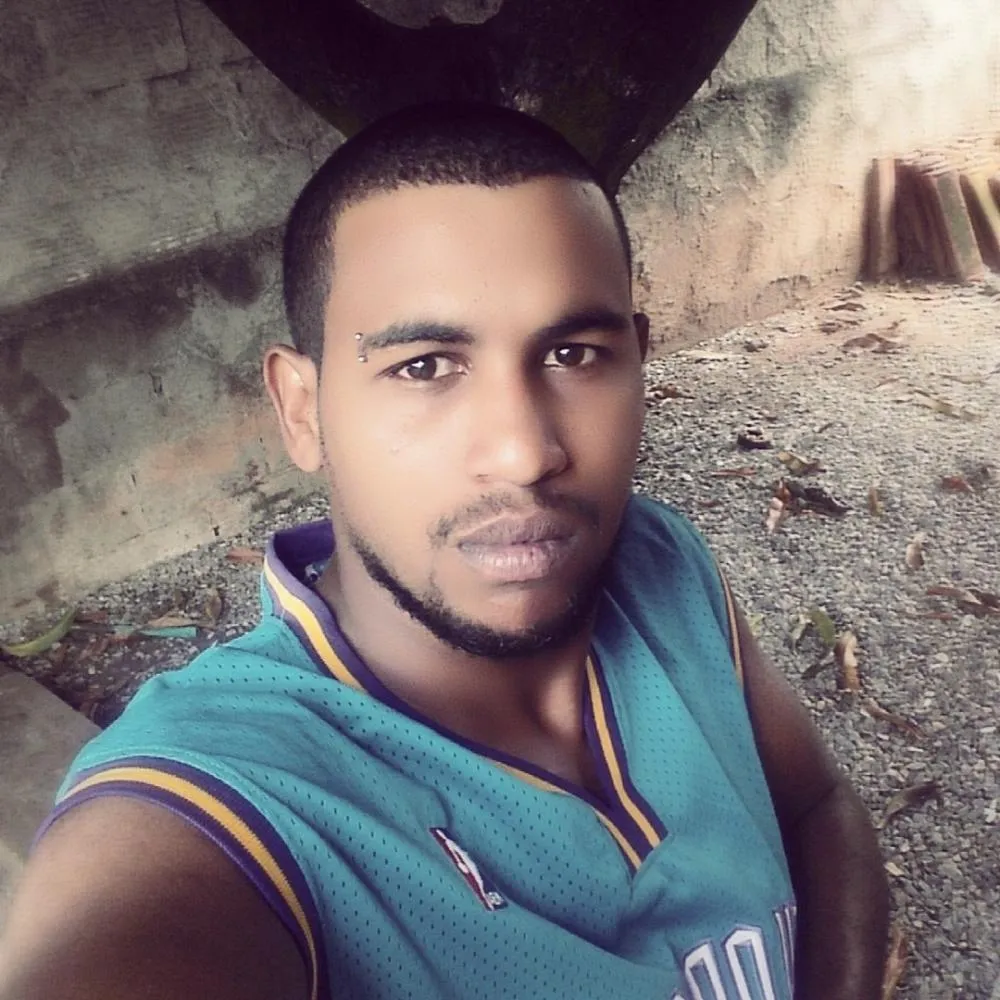 Lucas Pereira Costa, de 29 anos não resistiu aos ferimentos e veio a óbito na tarde deste domingo. Foto: Reprodução Redes Sociais