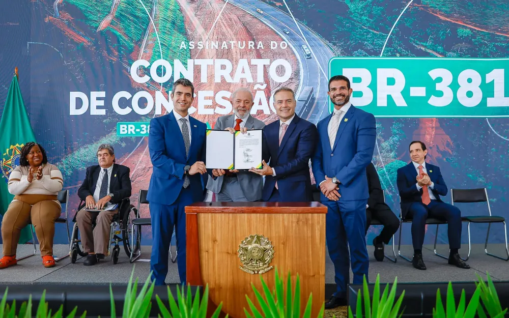 Governo Federal assina contrato de concessão da BR-381, entre Valadares e BH – FOTO: Presidência da República/ Ricardo Stuckert