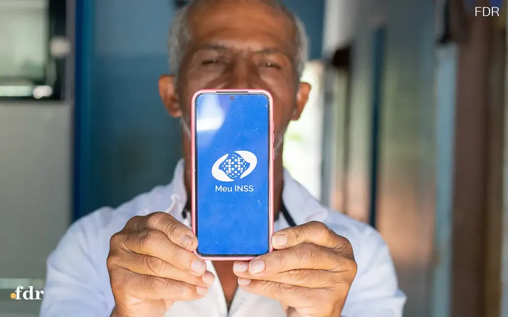 14/02 é o prazo final para solicitar ressarcimento de descontos indevidos do INSS